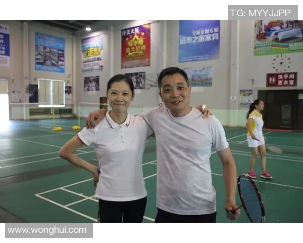 黄丽专访:重温羽毛球生涯的辉煌与挑战 黄丽专访:重温羽毛球生涯的辉煌与挑战